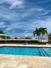 Sunny-Shore Hideaway - Pool