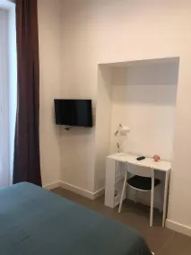 Mini appartement avec salle de bain et cuisine à usage exclusif - Chambre