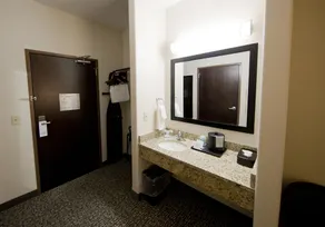 Cobblestone Inn & Suites – Manchester - Værelse