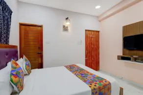 Fabhotel White Star Residency - Room