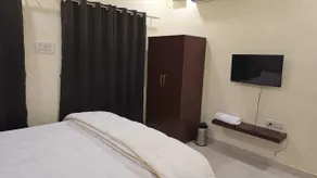 Serene Stays - Exterior