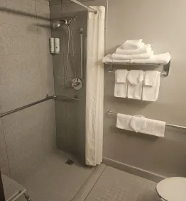 Quality Inn Old Saybrook - Westbrook - Baño