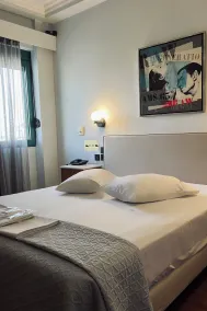 Alfa Hotel - Room