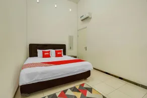 Hotel O Happy Homestay Syariah - Room