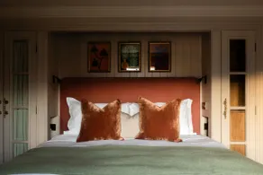 Bedford Arms Hotel - Room