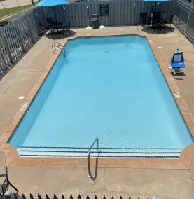 Travelodge by Wyndham Tuscaloosa - Piscine