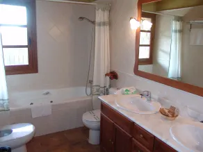 Hotel & SPA Peña Montañesa - Bathroom