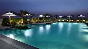 Crowne Plaza New Delhi Rohini by IHG - Pool