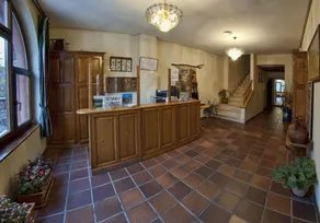 Hotel Tierra de la Reina - Recepción
