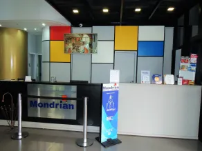 Mondrian Suite Hotel - Reception