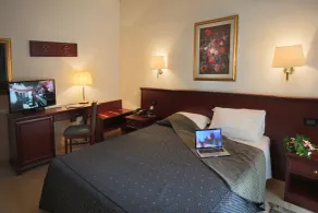 Hotel Leonardo - Room