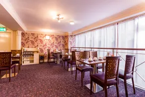 The Gardens Hotel - Restaurant