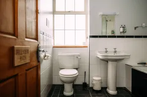 The Red Pump Inn - Baño