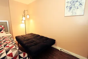Independent Suite - Room