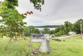 Norfork Lake Views: Home w/ Deck in Henderson - Interiör