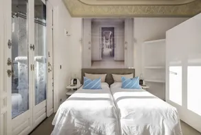 El Palauet Modernist Suites Barcelona - Chambre