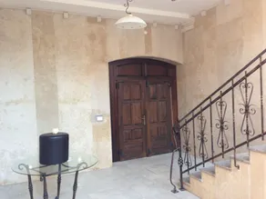 Juniorsuite i udsøgt Bed & Breakfast Villa Hasi i centrum af byen! - Indgang