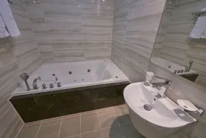 Dubai Hotel - Bagno