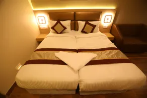 Nestlay Rooms Vanagaram - Rom