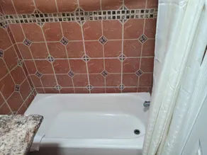 Deluxe Inn - Savannah - Bathroom