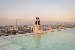 MARQUIS HOTEL - Piscina