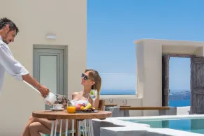 Mythical Blue Luxury Suites - Vue de la chambre