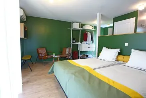 La Petite Couronne, Ecolodge & Lofts - Room