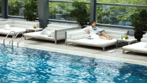 InterContinental Shanghai Jing' An by IHG - Piscina