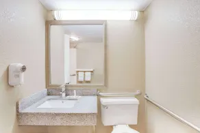 Super 8 by Wyndham Morrilton - Badezimmer