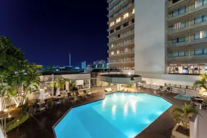 Hotel Deville Prime Cuiabá - Piscina