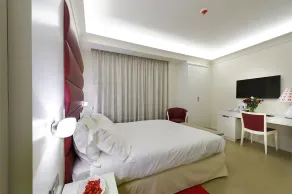 Augustana House and Suites - Chambre