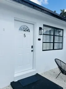 Wilton Manors Guesthouse - Hall