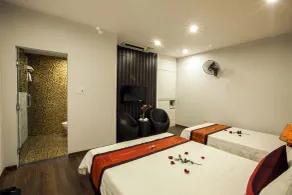 Nam Long Hotel - Room