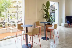 B&B HOTEL Pesaro Des Bains - Sitzecke in der Lobby
