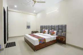 FabHotel ASP Royal Residency Inn - Quarto