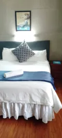 Alexandra Bed & Breakfast - Room