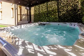 Elderberry Hall Luxury Farmhouse Hot Tub, Sleeps 20,Near Durham - Lobby