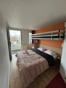 Classic Hôtel - Habitación