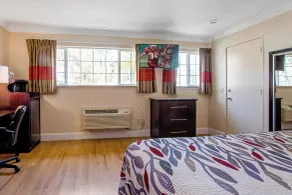 Red Roof Inn & Suites Monterey - Utsikt fra rommet
