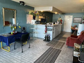 Earlton Motel - Reception