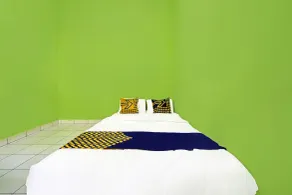 SPOT ON 91325 Pondok Hijau Guest House Syariah - Room