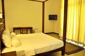 Roman Lake Ayurveda Boutique Resort - Zimmer