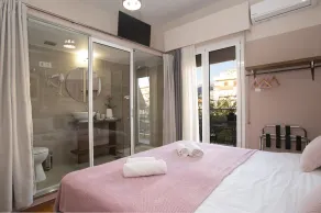 Kalamata Art Rooms - Chambre