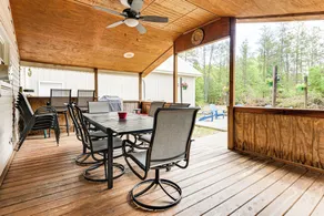 Walk to Castle Rock County Park: Rustic Cabin - Interiör
