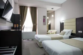 Hotel Continental - Room