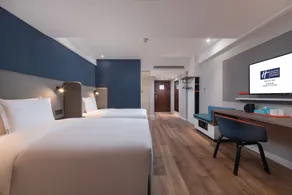Holiday Inn Express Ningbo City Center by IHG - Room