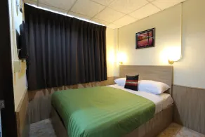 Sukhumvit 20 Guest House - Rom