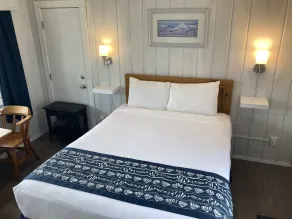 Tillicum Beach Motel - Formerly Deane's Oceanfront Lodge - Chambre