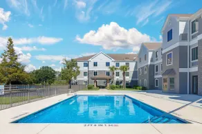 Comfort Inn & Suites Savannah Airport - Piscine
