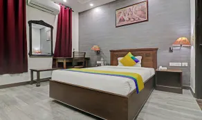 Itsy Hotels Hamlets Stay - Room